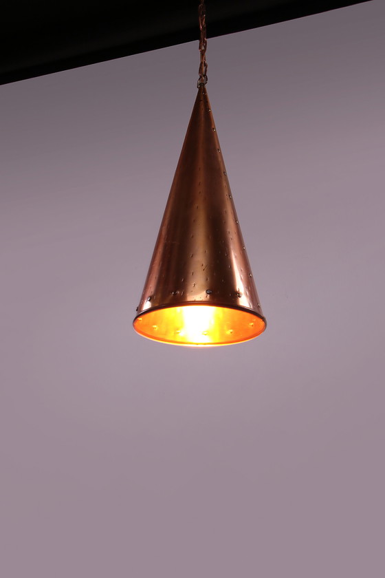 Image 1 of Lampe suspendue danoise en cuivre martelé à la main E.S Horn Aalestrup, années 1950