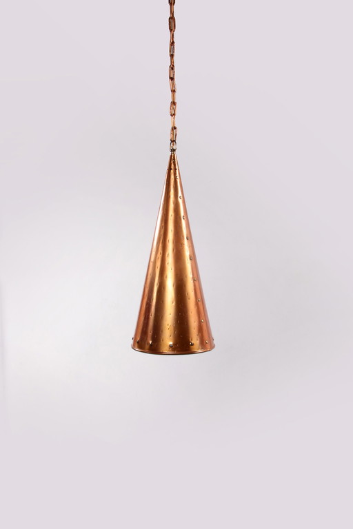 Lampe suspendue danoise en cuivre martelé à la main E.S Horn Aalestrup, années 1950