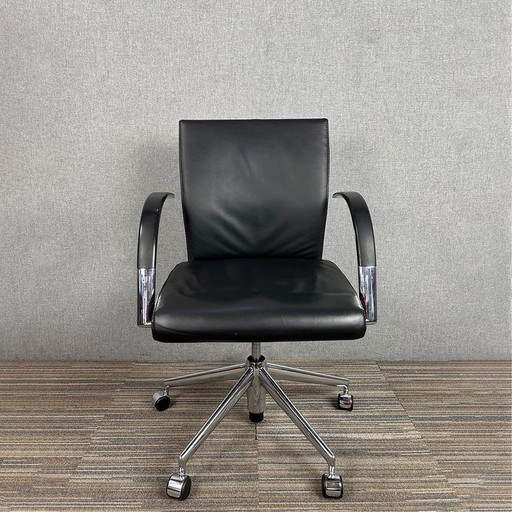 Ahrend 350 office chair