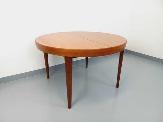 Image 1 of Grande tavolo rotondo vintage in teak scandinavo degli anni '50 e '60 con prolunghe