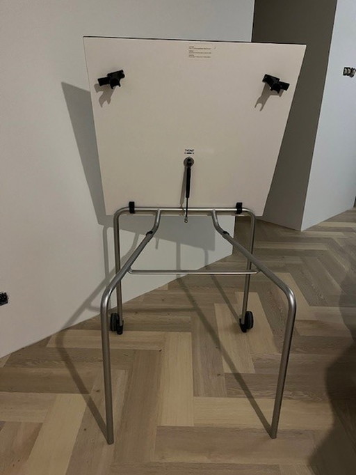 Thonet folding table