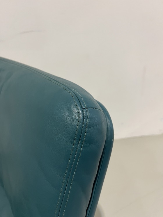 Image 1 of Artifort F141 armchair