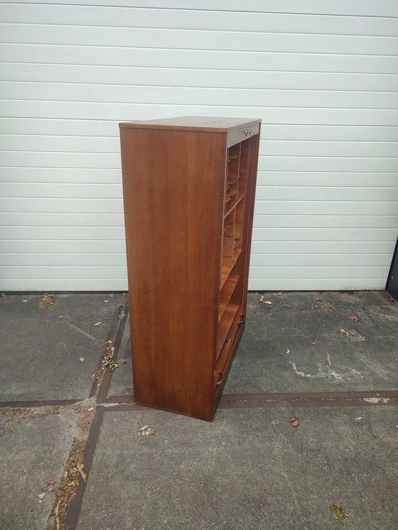 Image 1 of Armoire à portes roulantes, classeur, armoire de notaire - 1950s