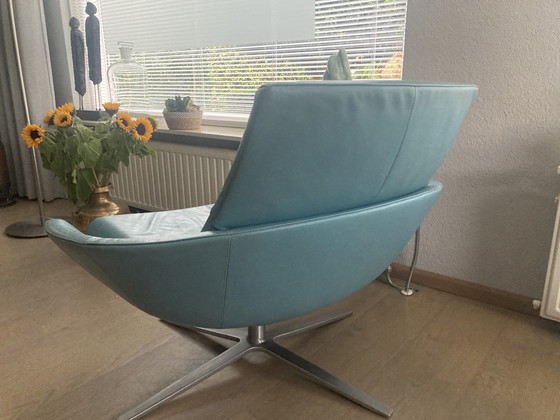 Image 1 of Montis Armchair