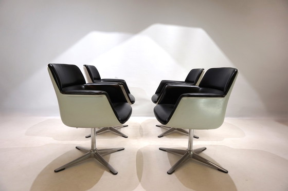 Image 1 of Set of 4 Wilkhahn 250 dining/office chairs by Friso Kramer