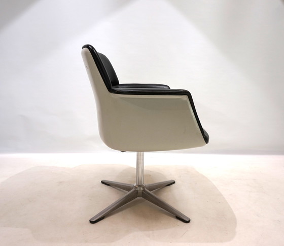 Image 1 of Set of 4 Wilkhahn 250 dining/office chairs by Friso Kramer