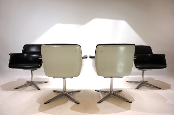 Image 1 of Set of 4 Wilkhahn 250 dining/office chairs by Friso Kramer