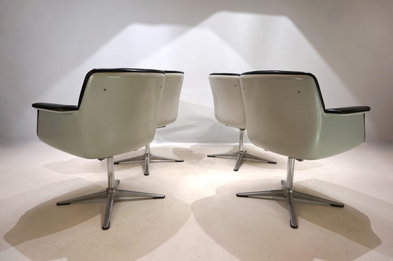 Image 1 of Set of 4 Wilkhahn 250 dining/office chairs by Friso Kramer