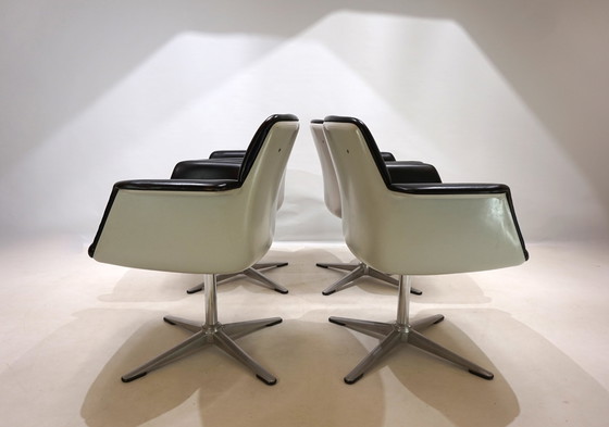 Image 1 of Set of 4 Wilkhahn 250 dining/office chairs by Friso Kramer