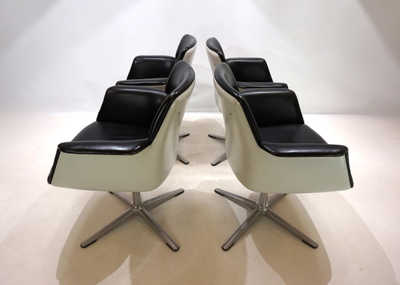 Image 1 of Set of 4 Wilkhahn 250 dining/office chairs by Friso Kramer