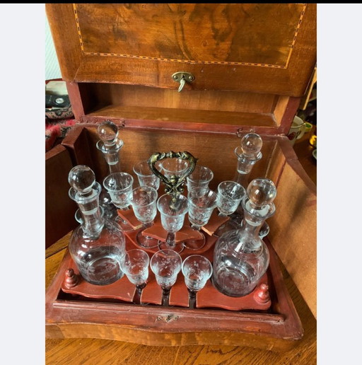 22 Piece Liqueur Cellar