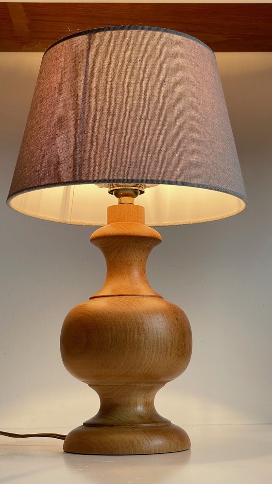 Image 1 of Lampada in legno tornito in stile country vintage