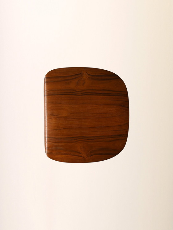 Image 1 of Sedia scandinava vintage anni '60 con struttura verniciata di bianco e seduta in legno modellato