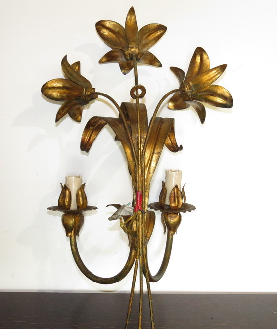 Image 1 of Wall light with lilies years