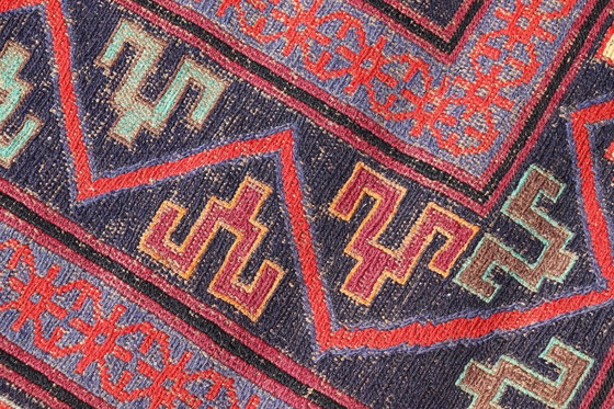 Image 1 of Large Middle Eastern Shiraz Rug, Cm 338 X Cm 220