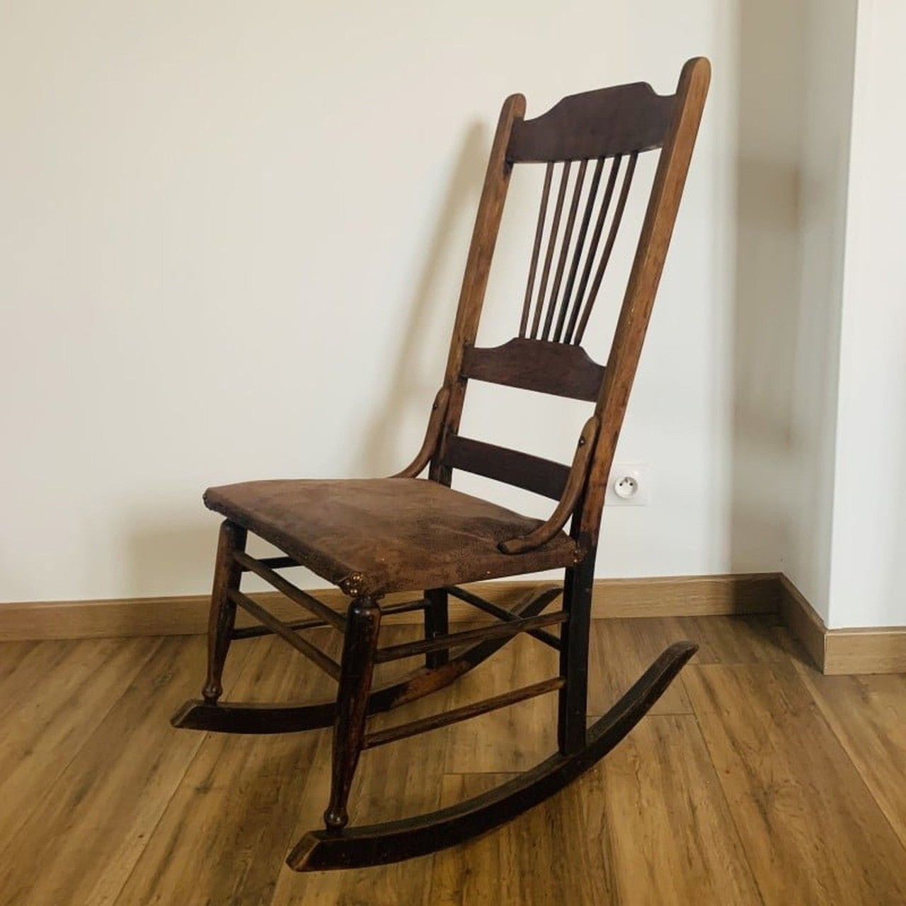 Antique dug Wooden Rocking Chair No