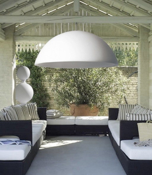 2x Dome pendant lights Formadri Kayradome