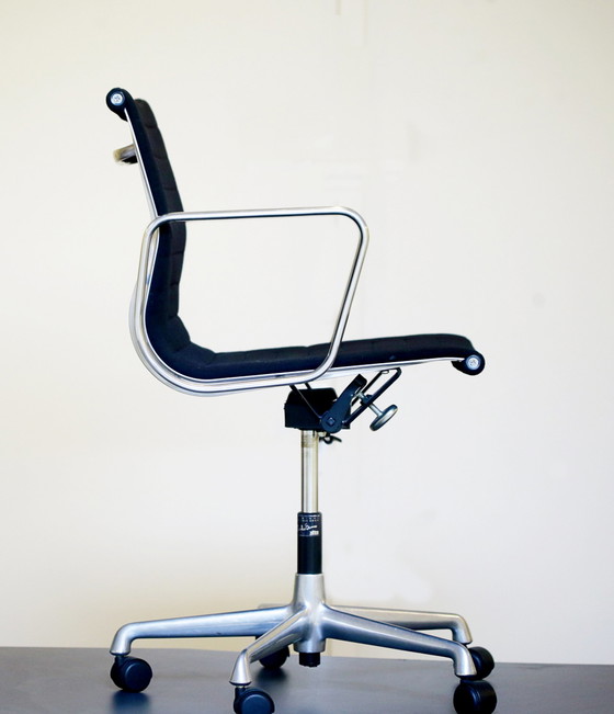 Image 1 of 2x Vitra Charles & Ray Eames original chair