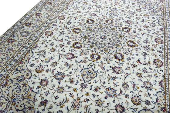 Image 1 of Tappeto orientale in sughero Keshan annodato a mano – 350 x 249 cm