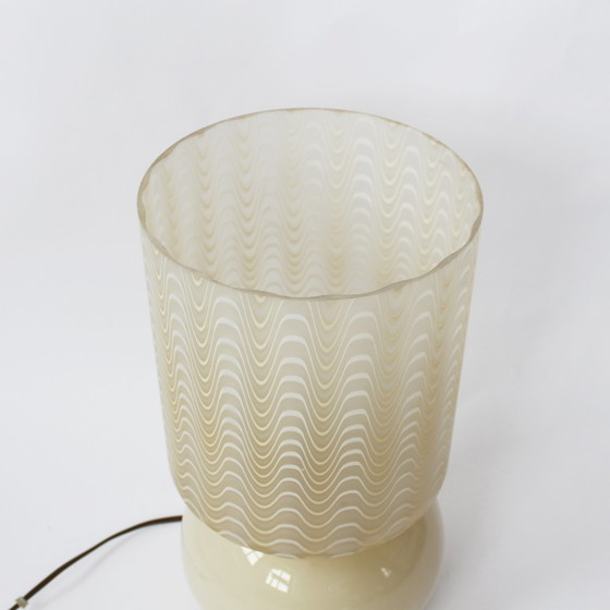 Image 1 of Lampe en verre italienne vintage