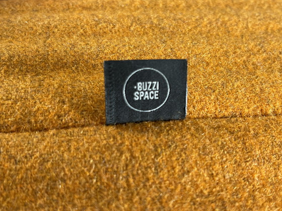 Image 1 of BuzziSpace BuzziSpot - poof