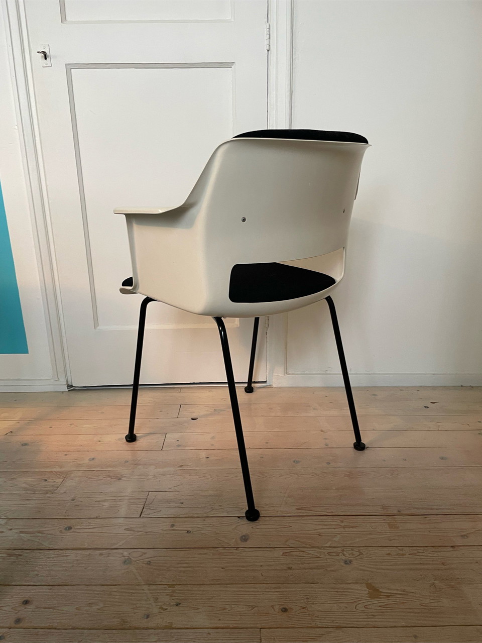 Sturgis Mid Century Modern Fiberglass Chair Gispen Cordemeyer