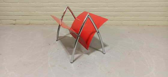 Image 1 of Krantenbak vintage postmoderno