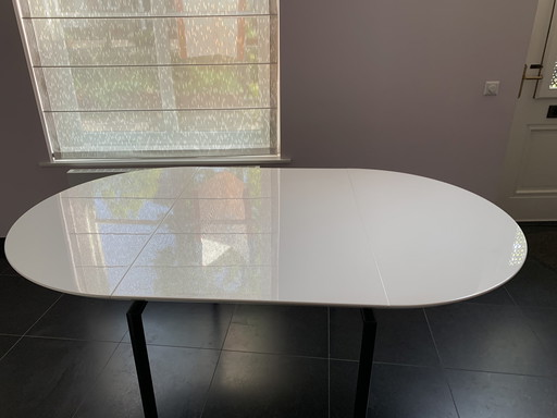 Table suspendue Arco