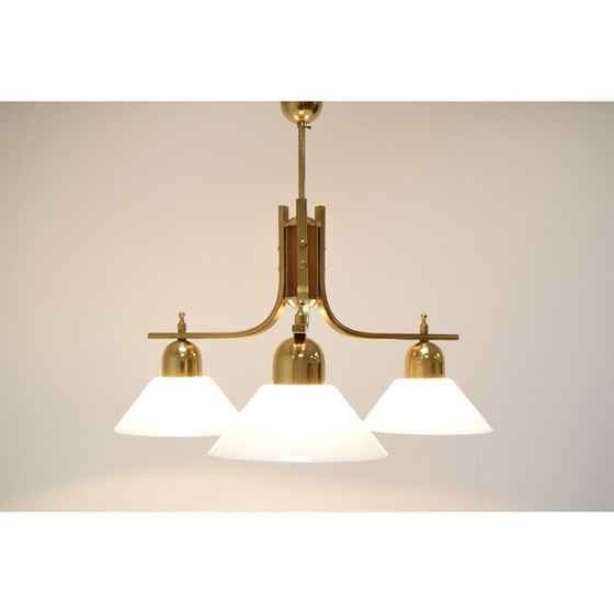 Image 1 of Lampadario in vetro e ottone di metà secolo, Cecoslovacchia, anni '80