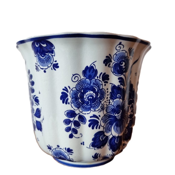 Image 1 of Delft blue flower pot