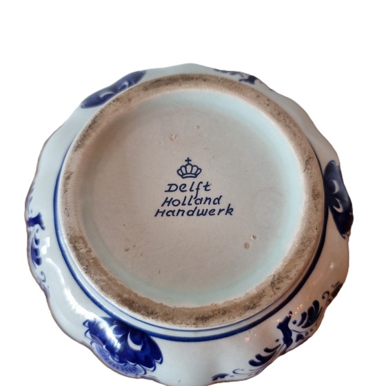 Image 1 of Delft blue flower pot