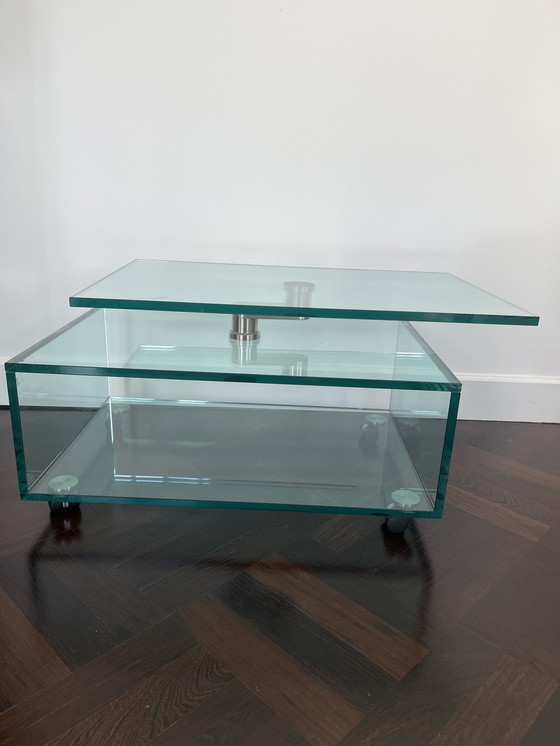 Image 1 of Table TV design