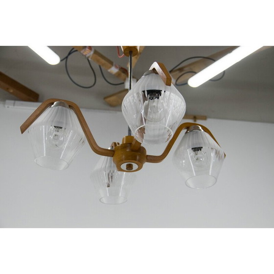 Image 1 of Lampadario di metà secolo in legno e vetro di Dřevo Humpolec, Cecoslovacchia anni '60