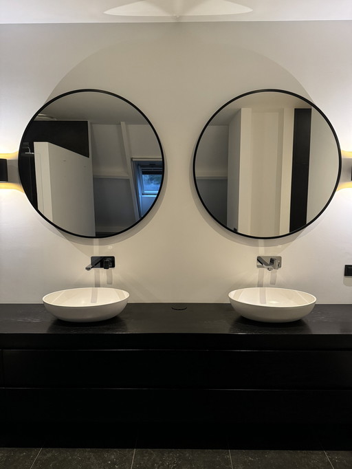 Round, Large Mirror With Black Frame