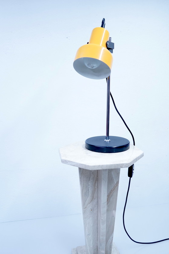 Image 1 of Table d'appoint italienne vintage en marbre, années 1970