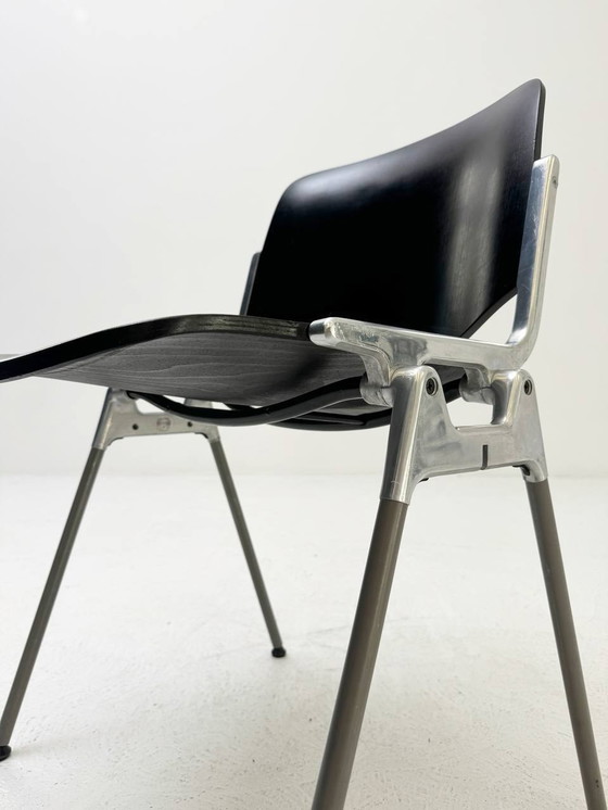 Image 1 of 6 chaises empilables Castelli Chaises 1960 en option sans accoudoirs