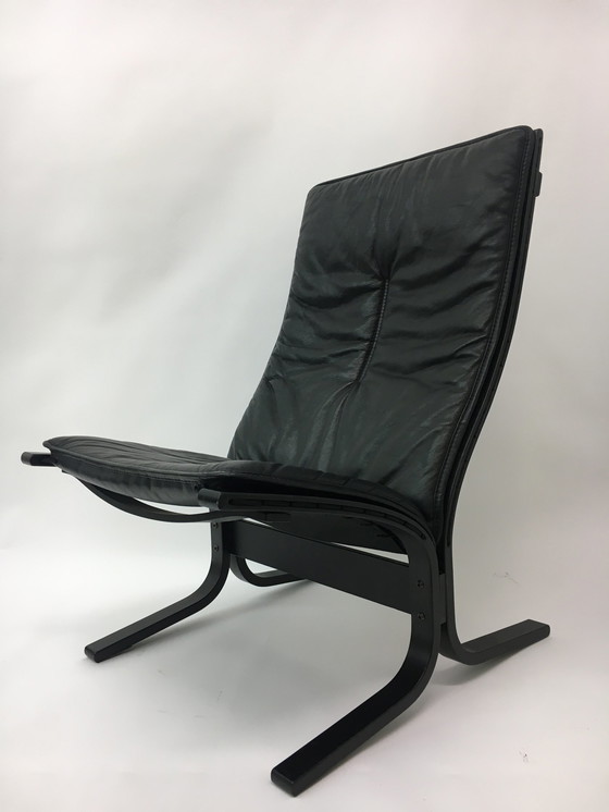 Image 1 of Mid-Century design black leather lounge chair by Ingmar Relling for Westnofa, 1970’s