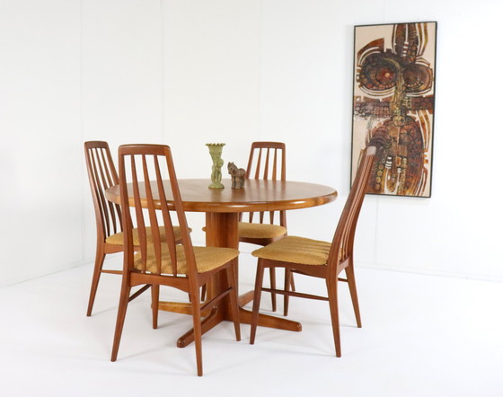 Image 1 of Johs. Kristoffersen & Son Round Dining Table 'Bjerget' Vintage