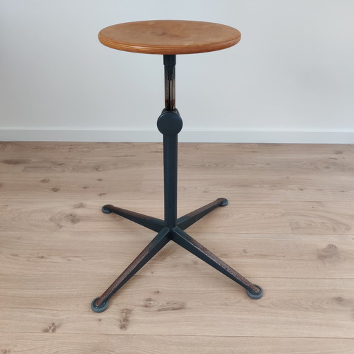 Ahrend stool by Friso Kramer