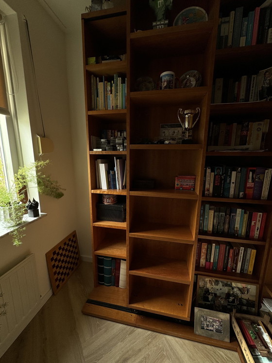 Image 1 of La Literatura Bookcase