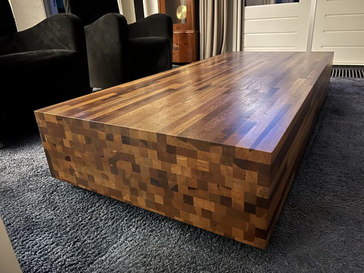 Linteloo Coffee table Aulia, Design Henk Vos