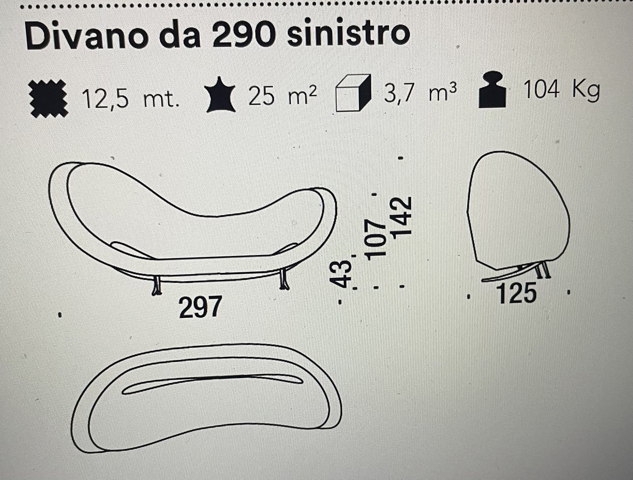 Moroso Victoria Albert sofa €3,000 Whoppah