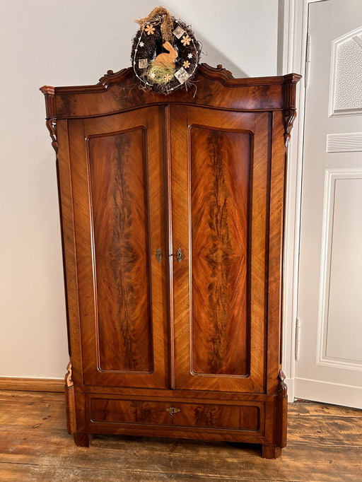 Louis Philippe Armoire à linge Robes