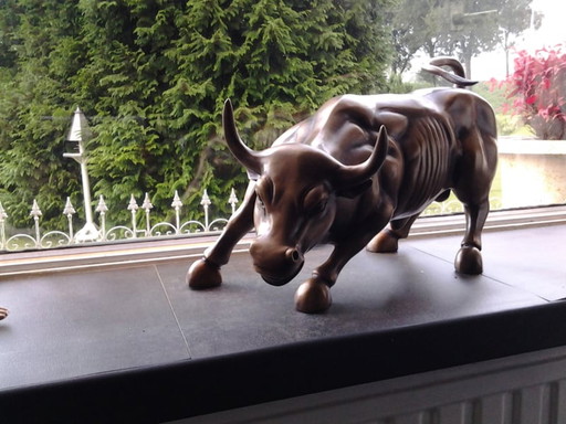 Statue de taureau de Wallstreet en bronze