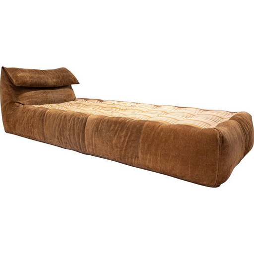 Diván Bambole de mediados de siglo diseñado por Mario Bellini para C and B Italia, década de 1970