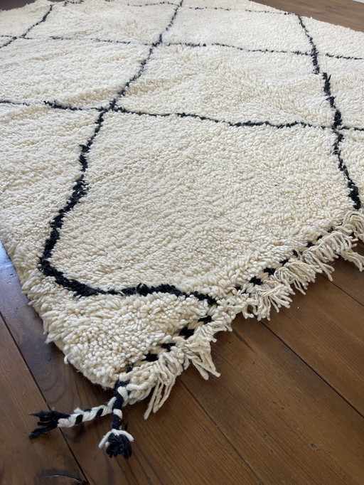 Beni Ouarain Moroccan Berber Rug