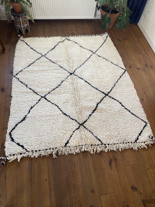 Beni Ouarain Moroccan Berber Rug