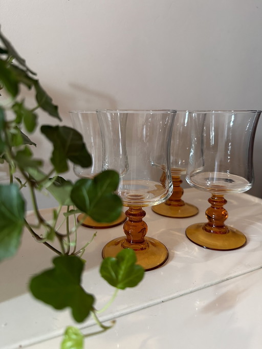 Amber 70s Wine Glasses