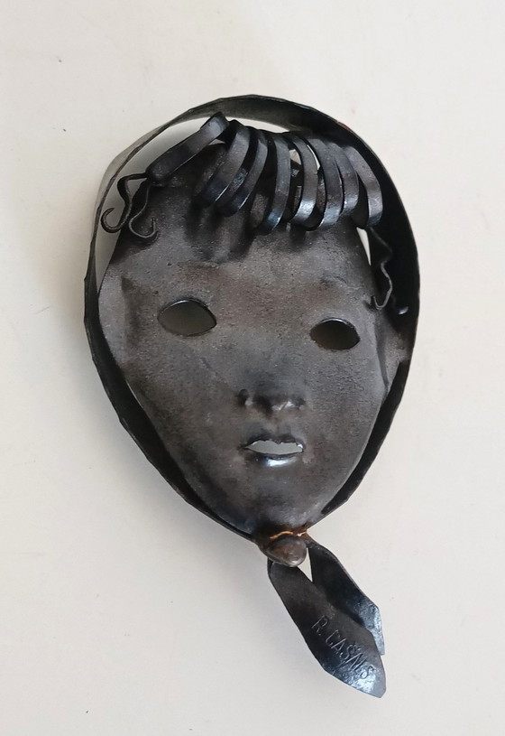Image 1 of P Casals Wall Head Metal Art anni Cinquanta 