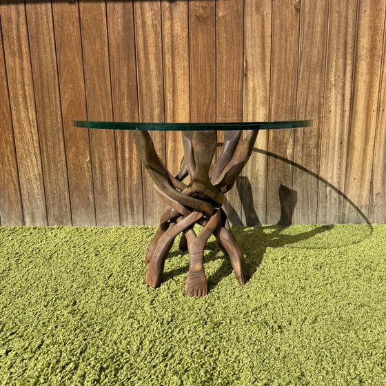 Image 1 of Table basse vintage africaine en bois